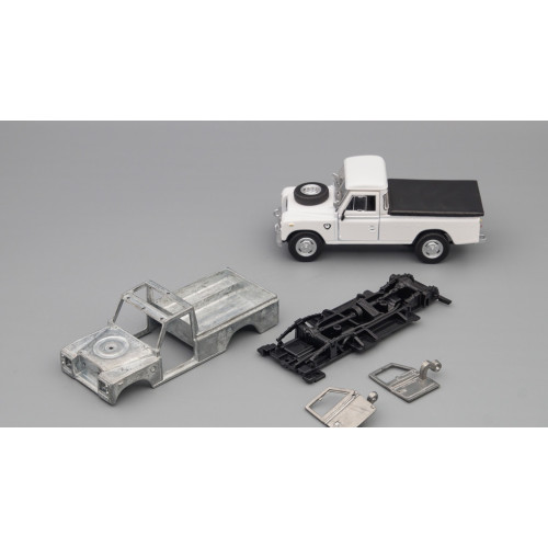 1:43 Сборная модель LAND ROVER Series 109 Pickup