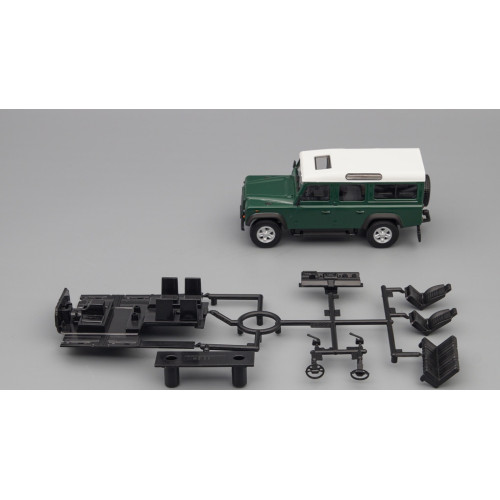 1:43 Сборная модель LAND ROVER Defender Generation 1