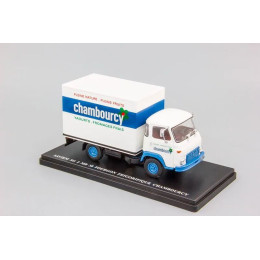 1:43 Масштабная модель RENAULT SAVIEM SG 2 MB 38 фургон-рефрижератор "Chambourcy" 1969 White/Blue