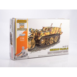 1:16 Сборная модель WW II German Sd.Kfz.2 Kettenkraftrad & German Ketten Driver,1944 set