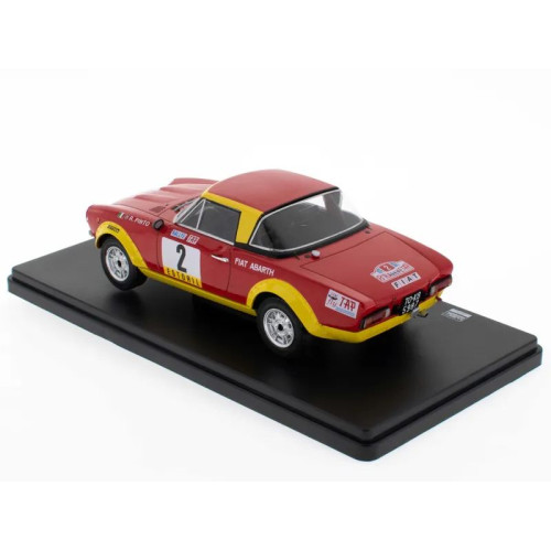 1:24 Масштабная модель FIAT 124 Abarth Spider #2 "Olio Fiat" Pinto/Bernacchini Winner Rally Portugal 1974