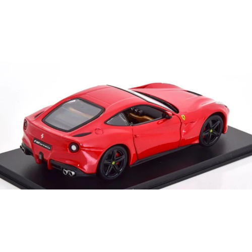 1:24 Масштабная модель FERRARI F12 Berlinetta 2012 Red