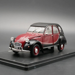 1:24 Масштабная модель Citroen 2CV6 Charleston 1982