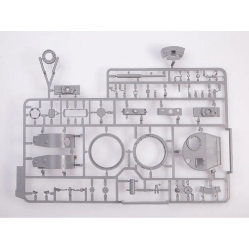 1:48 Сборная модель Tiger I Early Production Full Interior Wittmanns Command Tiger