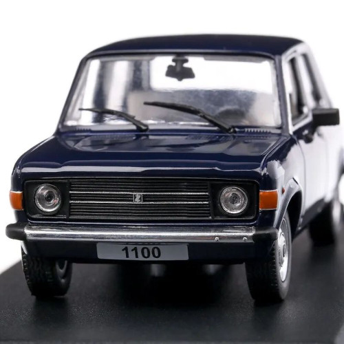 1:43 Масштабная модель ZASTAVA 1100 1980 Black