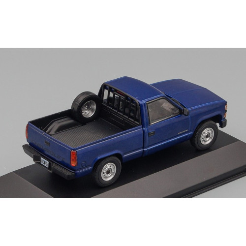 1:43 Масштабная модель CHEVROLET Silverado (1997) blue