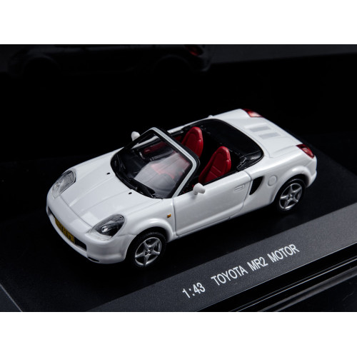 1:43 Масштабная модель Toyota MR2 Motor, white