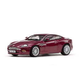 1:43 Масштабная модель Aston Martin Vanquish, Red