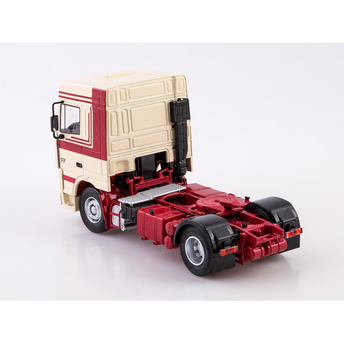 1:43 Масштабная модель DAF 95XF 430 седельный тягач