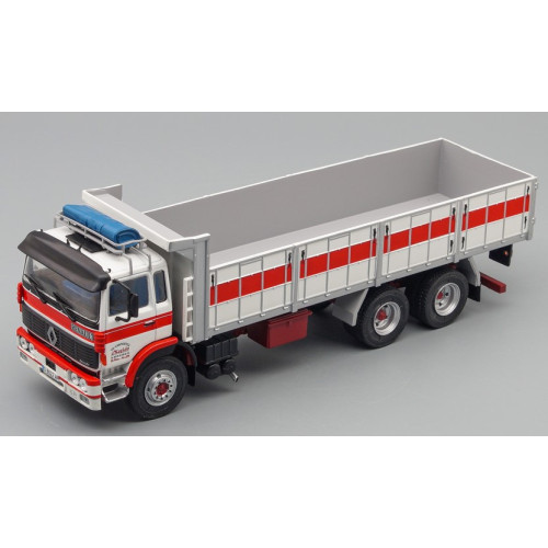 1:43 Масштабная модель RENAULT G290.26 (1987), white / red