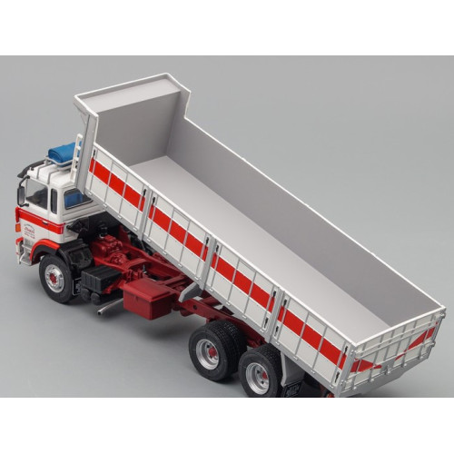 1:43 Масштабная модель RENAULT G290.26 (1987), white / red