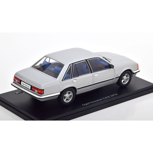 1:24 Масштабная модель OPEL Senator 3.0E (1978), silver