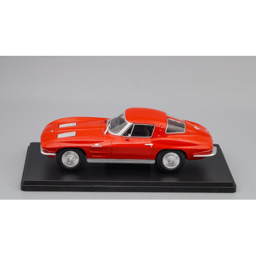 1:24 Масштабная модель CHEVROLET Corvette Stingray 1963, red