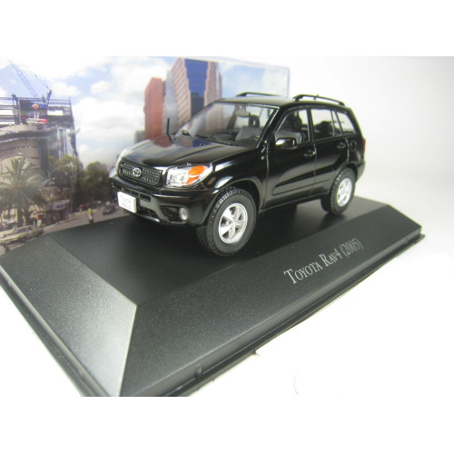 1:43 Масштабная модель TOYOTA Rav 4 2005, black