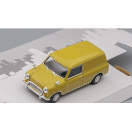 1:43 Масштабная модель MINI Panel Van, mustard