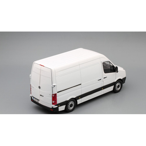 1:24 Масштабная модель VOLKSWAGEN Crafter Van, white