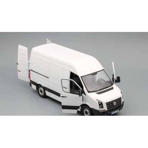 1:24 Масштабная модель VOLKSWAGEN Crafter Van, white