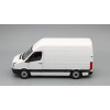 1:24 Масштабная модель VOLKSWAGEN Crafter Van, white