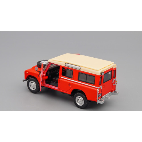 1:43 Масштабная модель LAND ROVER Series 109, red