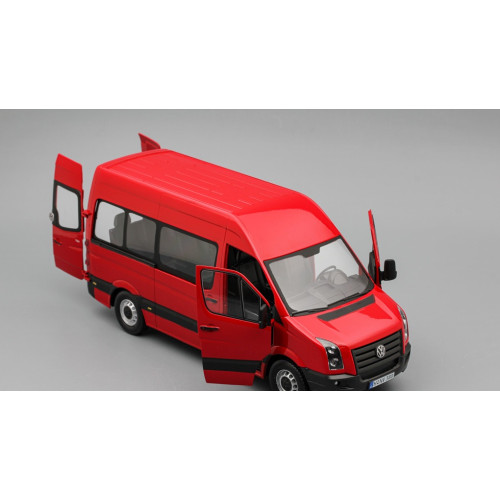 1:24 Масштабная модель VOLKSWAGEN Crafter Bus, red